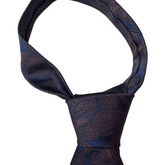 NWT Brunello Cucinelli Self-Tie Paisley Silk Tie - Picture 3 of 5